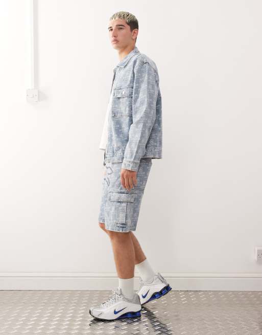 ICECREAM - Pantaloncini di jeans blu lavaggio chiaro con cane che corre in coordinato, 3 di 5
