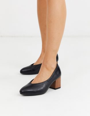 escarpin noir talon bois