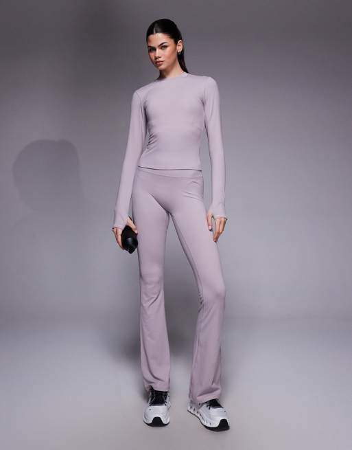 Icon Studio - Set morbido al tatto color cenere