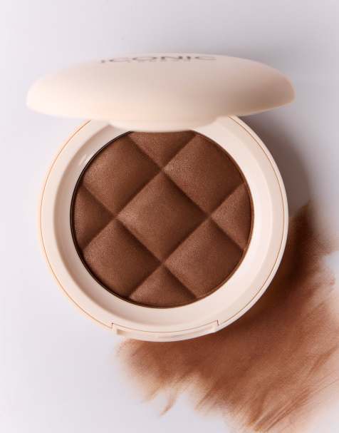 Iconic London Soft Touch Bronzer Sun Soaked - view 1