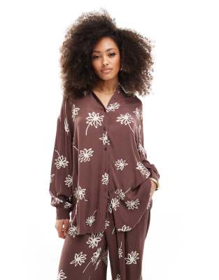 Isla & Bird Iisla and Bird flower print long sleeve beach shirt co-ord in brown