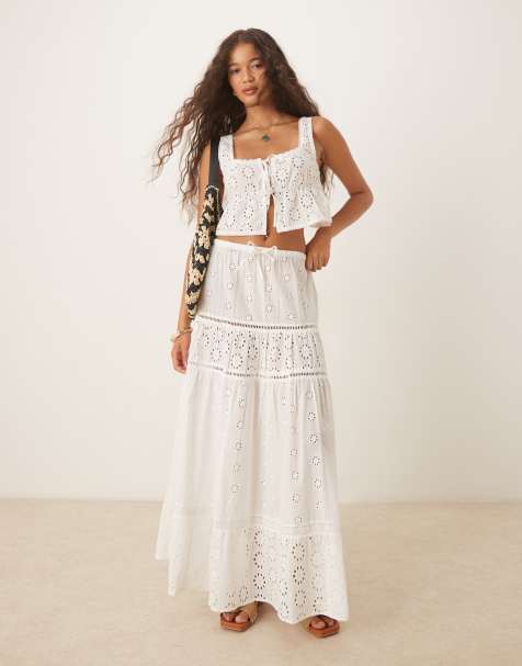 Iisla & Bird broderie maxi tiered beach skirt co-ord in white