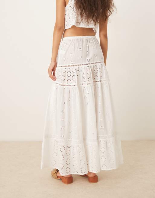 Iisla & Bird broderie maxi tiered beach skirt in white - part of a set, 5 of 5