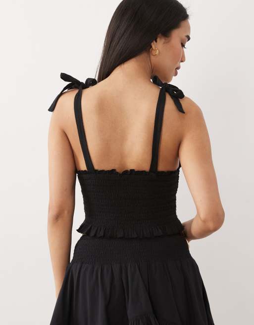Iisla & Bird - Crop top met strikdetail in zwart, 4 van 4