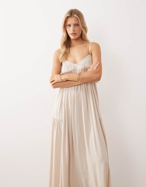 Iisla & Bird maxi beach dress in oat, 3 of 4