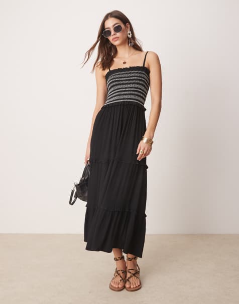 Iisla & Bird - Maxi strandjurk met contrasterende afwerking in zwart - view 1
