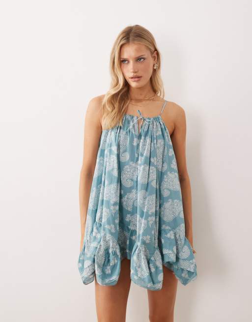 Iisla & Bird paisley print hanky hem mini dress in dusky blue, 4 of 4