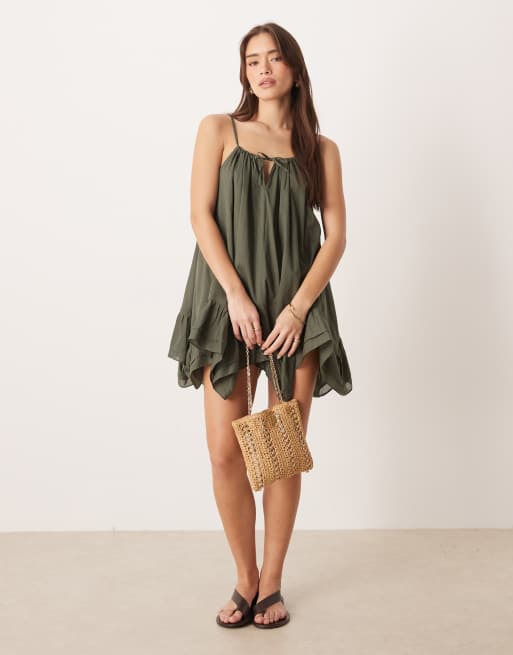 Iisla & Bird - Robe courte à ourlet en pointes - Vert olive, 2 de 4