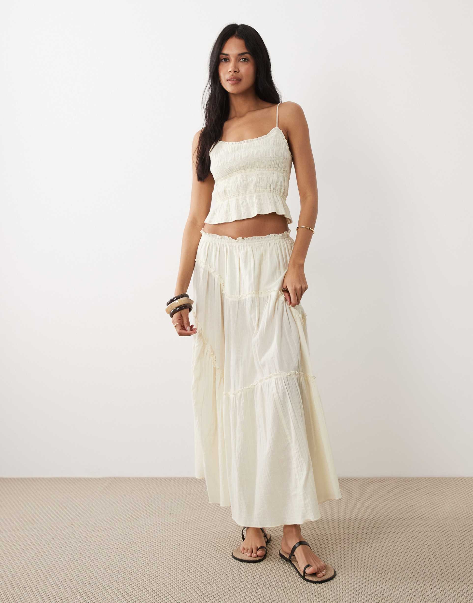 iisla & bird ruffle maxi skirt in cream