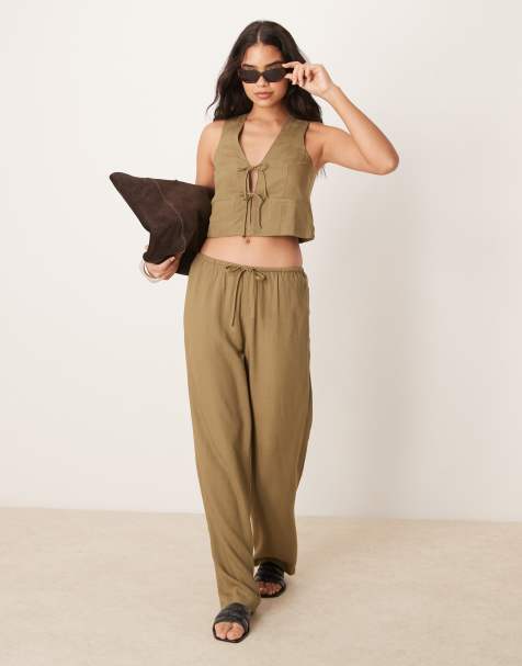 Iisla & Bird - Skinny strandbroek met tailleband in olijfgroen, deel van co-ord set - view 1