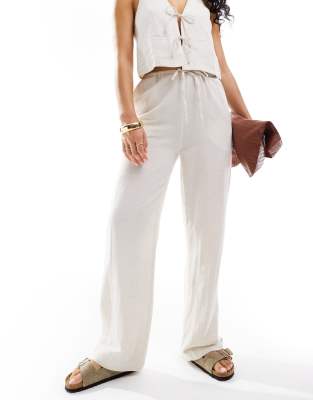 Isla & Bird Iisla& Bird skinny waistband beach trouser co-ord in stone-White