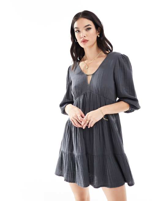 IIsla & Bird tiered mini summer dress in charcoal, 3 of 4