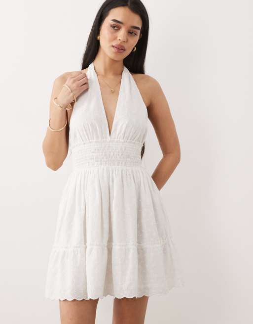 Iisla & Bird – Vit klänning i broderie anglaise med halterneck, 2 av 4