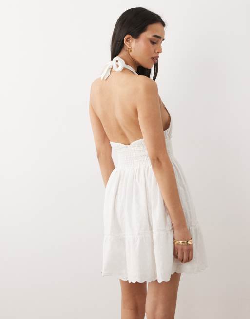 Iisla & Bird – Vit klänning i broderie anglaise med halterneck, 4 av 4