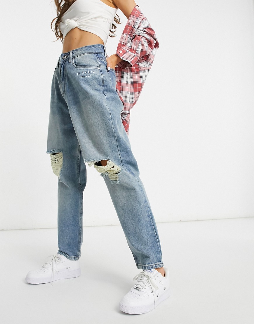 Il Sarto high waisted boyfriend jeans in light wash blue with rips-Blues