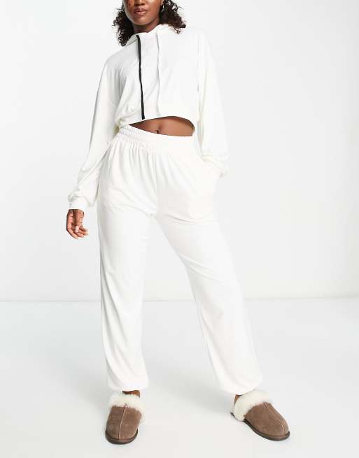 Il Sarto lounge cropped hoodie and trackies set in off white
