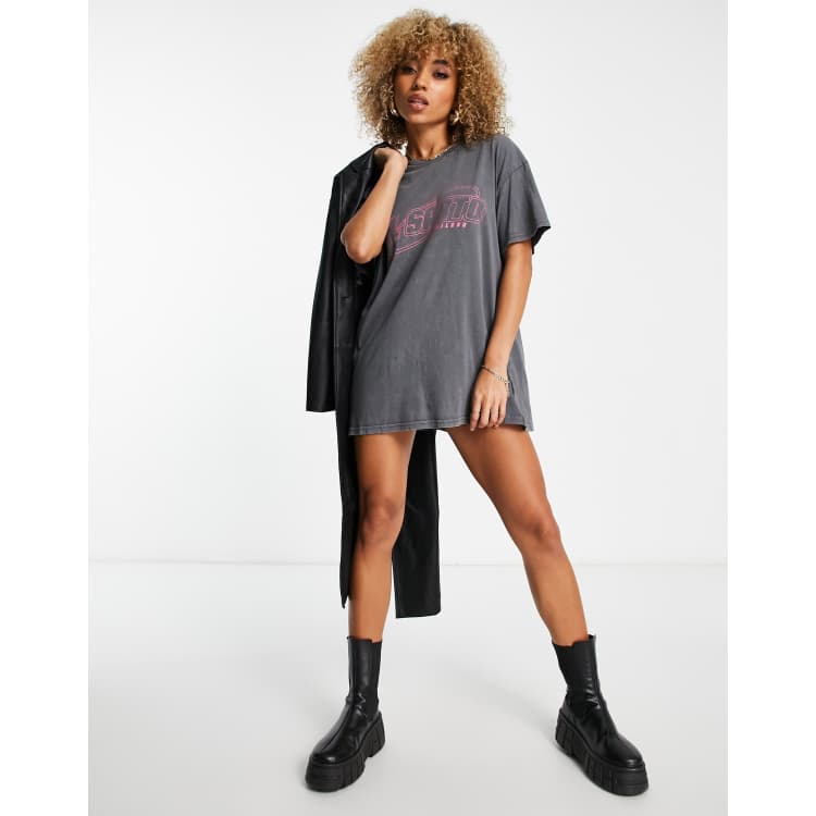 Il Sarto oversized logo t-shirt dress in acid washed black | ASOS