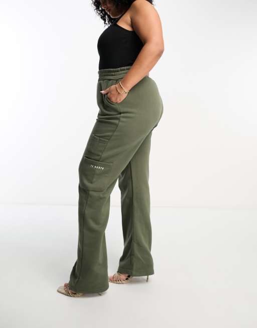 Women's plus best sale size cargo trousers