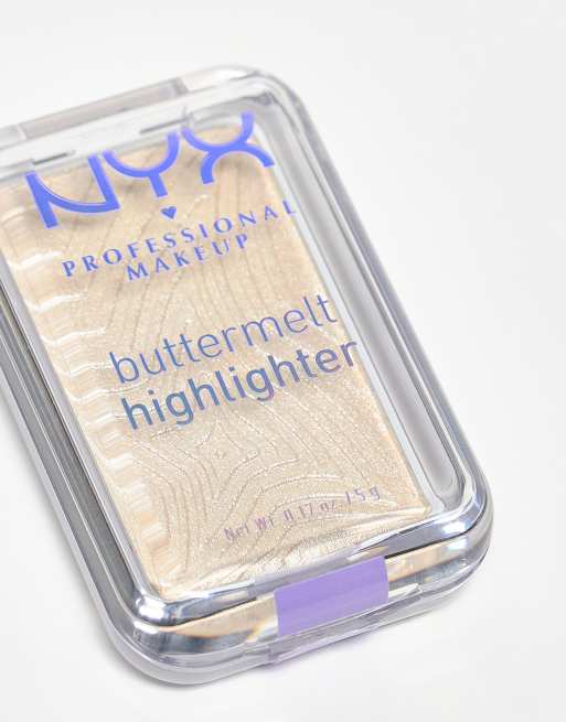 Iluminador Buttermelt de NYX Professional Makeup: Tono Bright & Butta, 3 de 4
