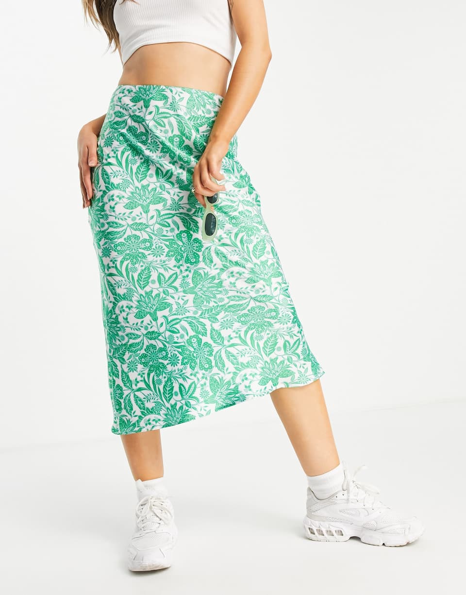 Green midi skirt