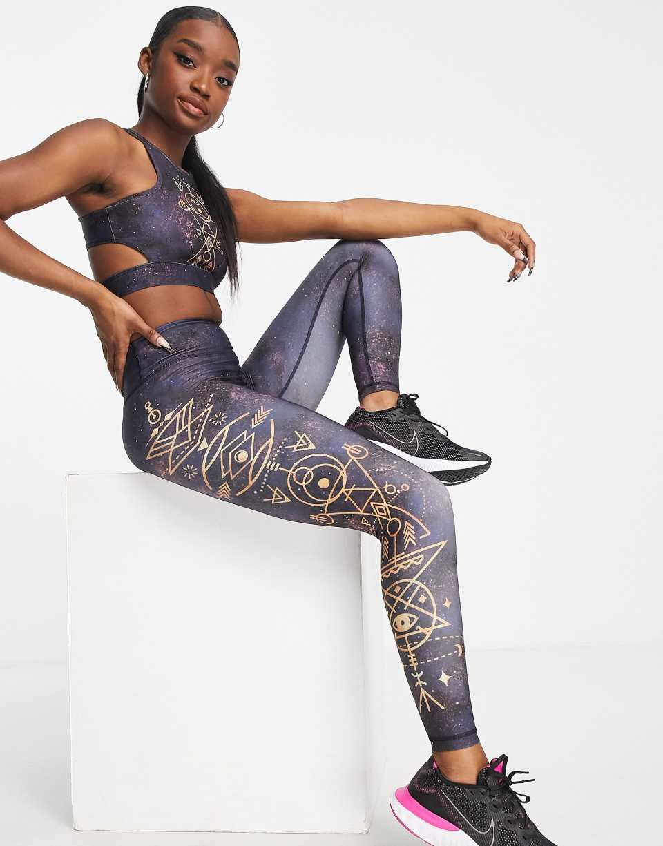 Karma print leggings