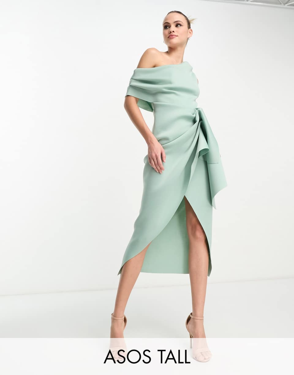 Fallen shoulder midi dress