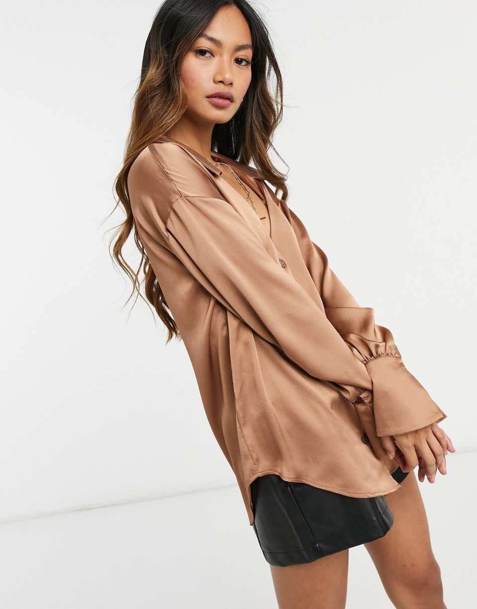 Satin shirt with deep cuff