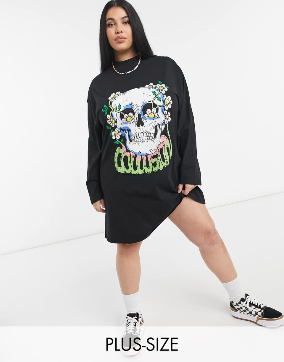 Skull print t-shirt dress