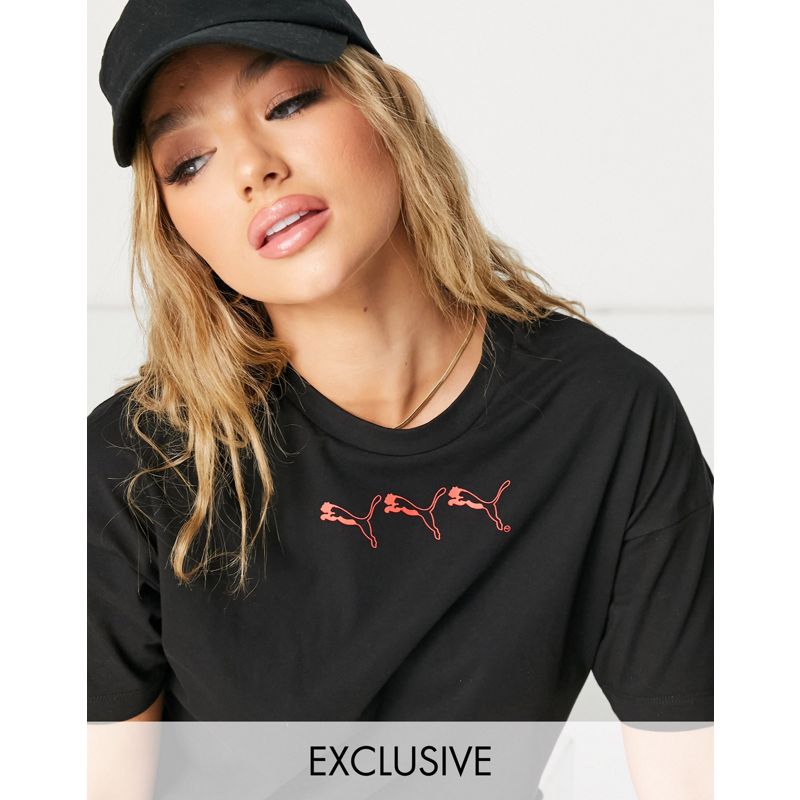 Donna Activewear In esclusiva per - PUMA - T-Shirt corta con logo con Puma ripetuto colore nero