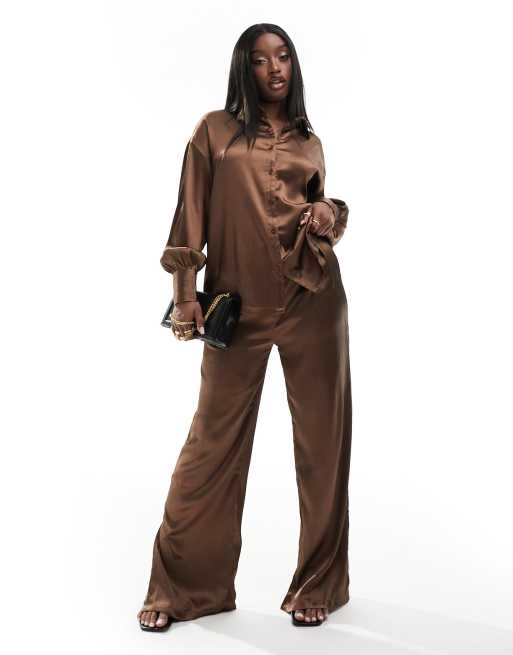 In The Style - Chemise d'ensemble à manches longues en satin - Chocolat, 3 de 4