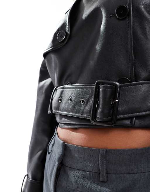 In The Style - Cropped double breasted jack met leerlook in zwart, 3 van 4