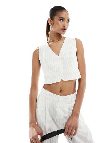 In The Style - Elegant gilet in crème met krijtstreep, deel van co-ord set - view 1