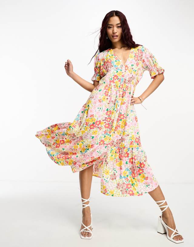 In The Style - exclusive button through puff sleeve midi dress in ditsy floral