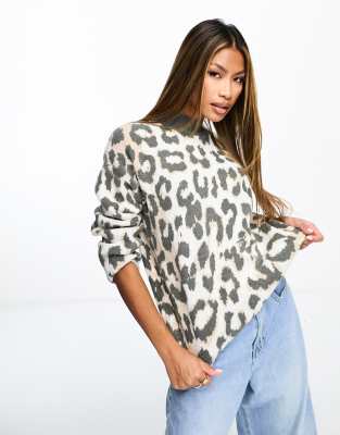 Topshop hotsell leopard jumper