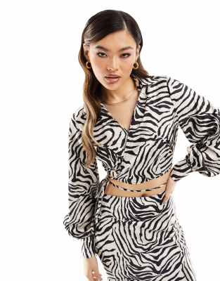 In The Style exclusive satin tie waist shirt co-ord in zebra - ASOS Price Checker