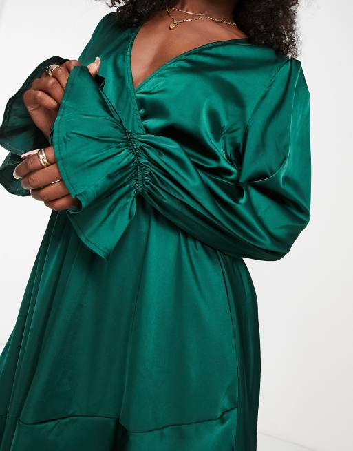 In The Style Exclusive satin wrap detail midi dress in emerald