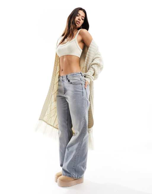 In The Style - Gilet en maille torsadée avec franges - Crème