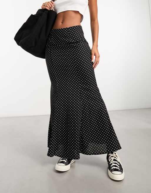 In The Style - Gonna lunga nera a pois, 4 di 4