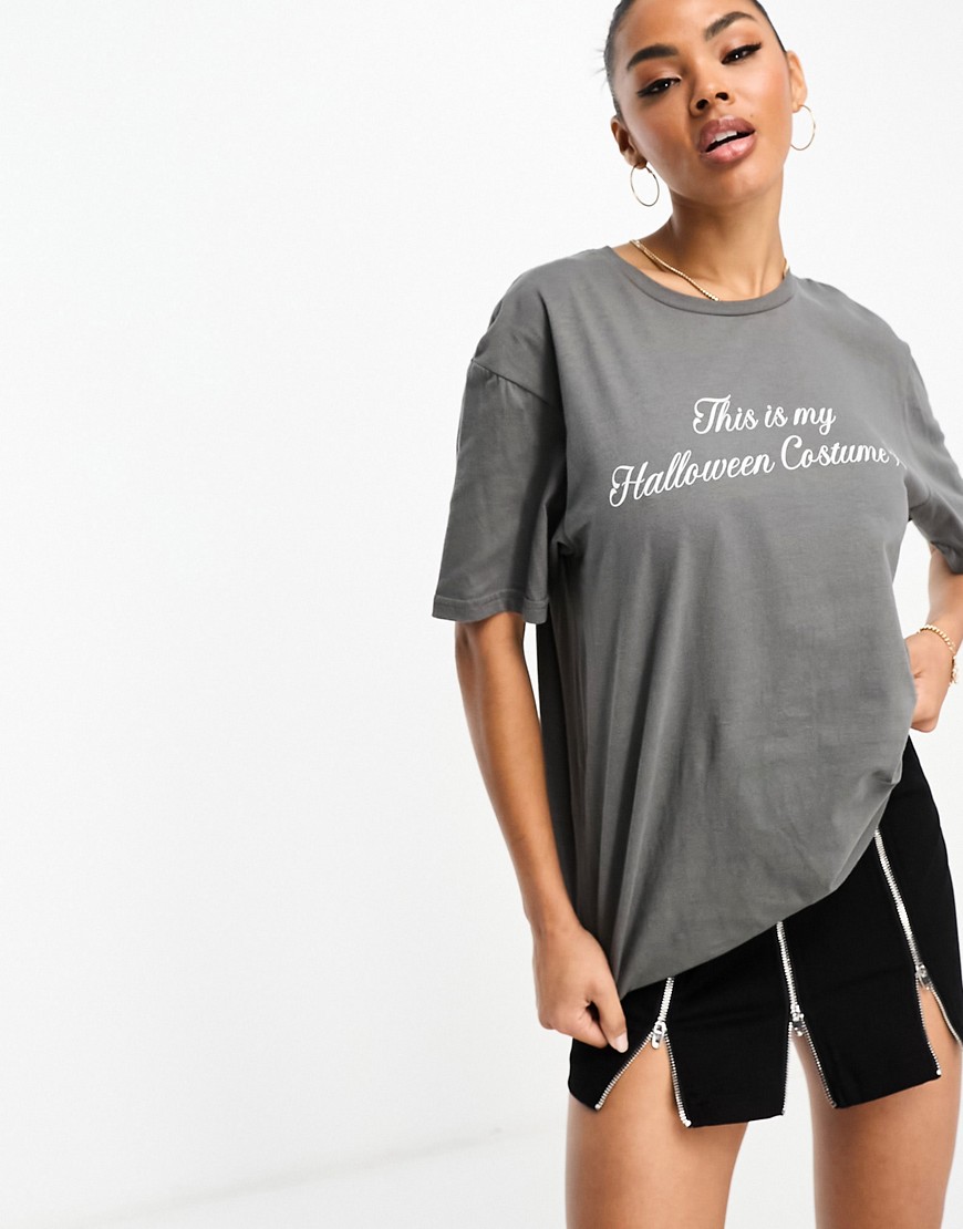 In The Style Halloween costume motif t-shirt in washed grey