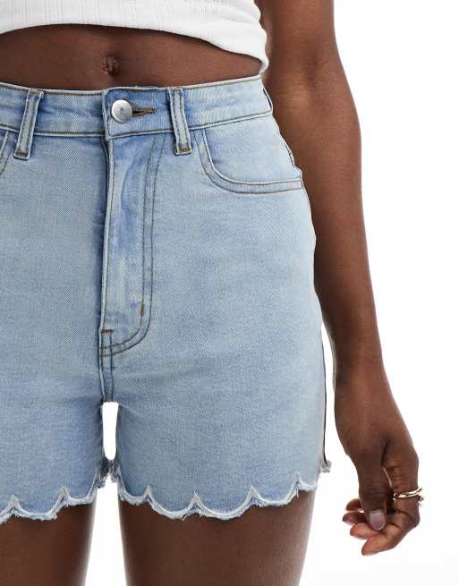 In The Style - Højtaljede og lyseblå denimshorts med bølgekant, 3 af 5