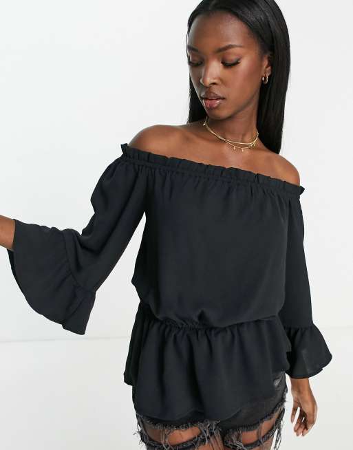 In The Style - Jac Jossa - Top nero con maniche con volant e scollo alla Bardot