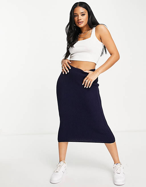 In The Style Lorna luxe ribbed midi skirt in navy