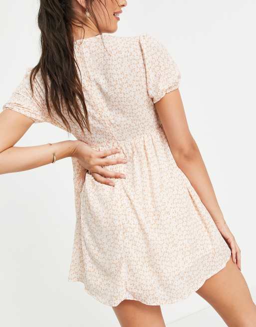 In The Style Maternity x Dani Dyer - Robe courte imprimée avec nœud sur le devant - Rose multicolore, 2 de 4