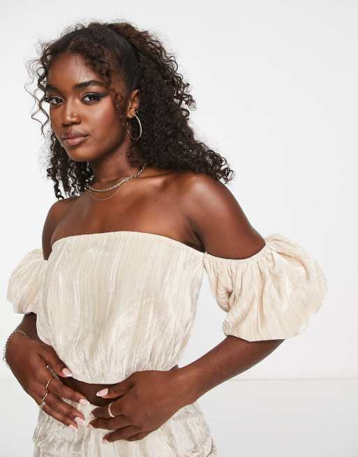 Off the shoulder discount puff sleeve crop top