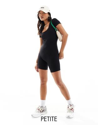 Shop In The Style Petite sculpt and control short sleeve Online – Trendy & Affordable Fashion