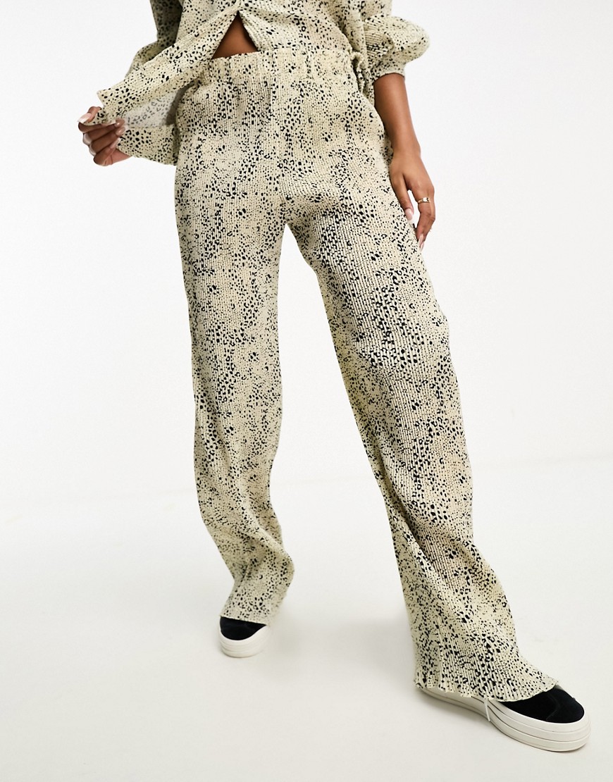 In The Style plisse wide leg co-ord in snake print-Multi