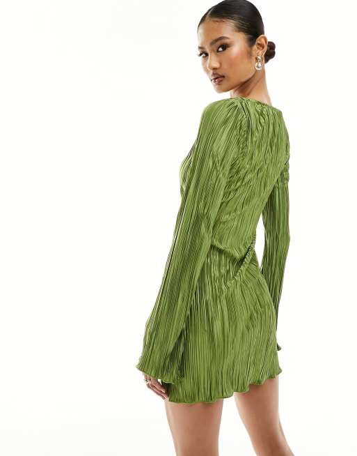 In The Style – Plissee-Minikleid in Khaki mit gebundener Vorderseite, 4 von 4