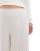 Thumbnail 5 van 5