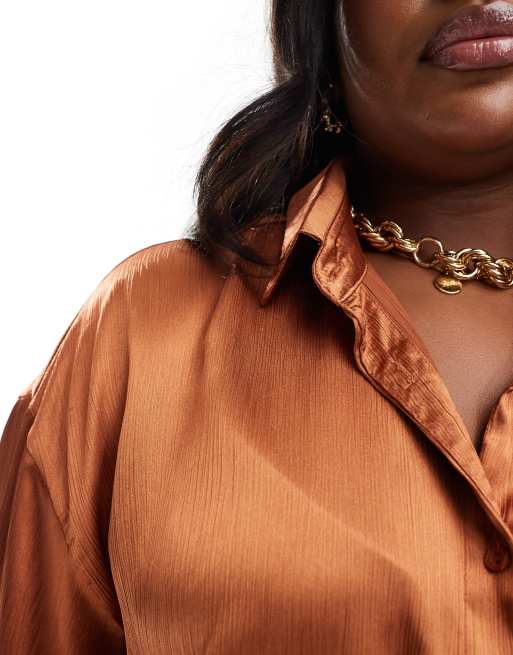 In The Style Plus long sleeve satin shirt co-ord in rust, 4 of 4
