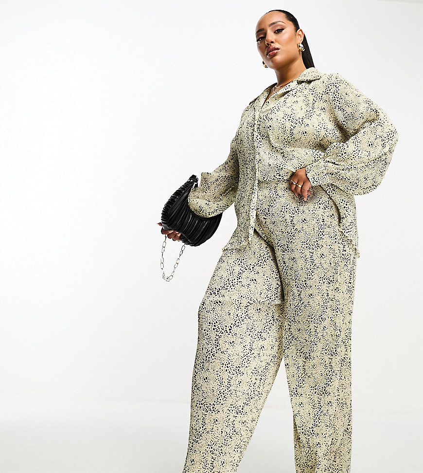 In The Style Plus plisse wide leg co-ord in snake print-Multi